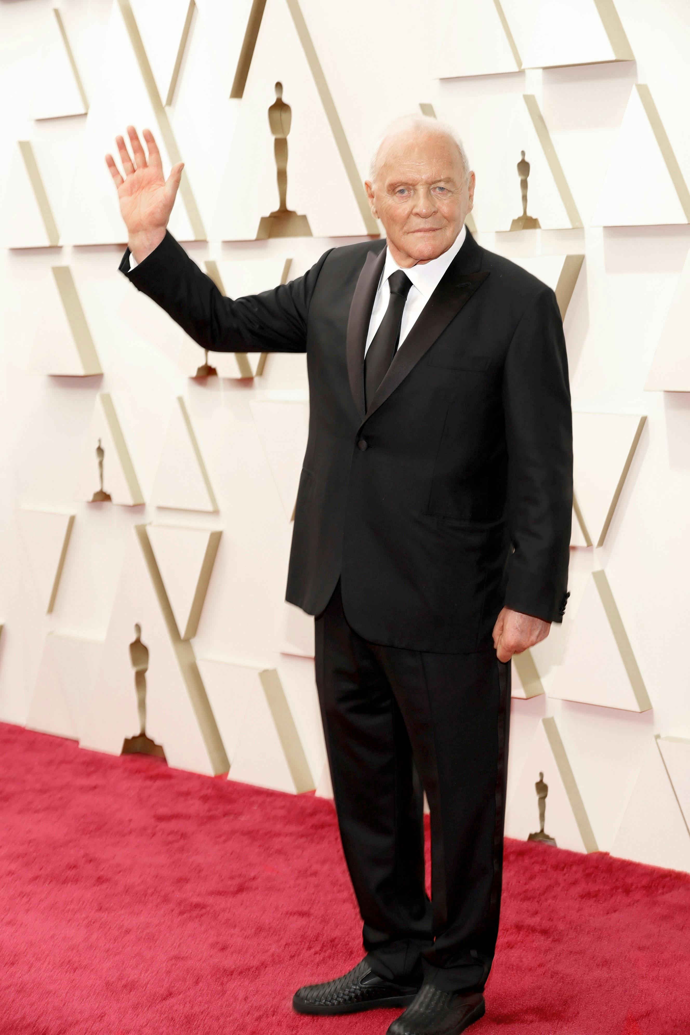 Anthony Hopkins wearing a Brioni black tuxedo